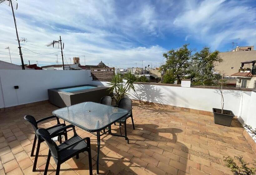 1 Bedroom Penthouse Apartment, Dreamsapt Curtidores 6 Suites At