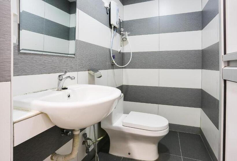 Quarto standard, Oyo 89495 Rich