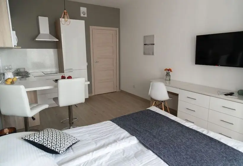 استودیوی استاندارد, Apartmoscow