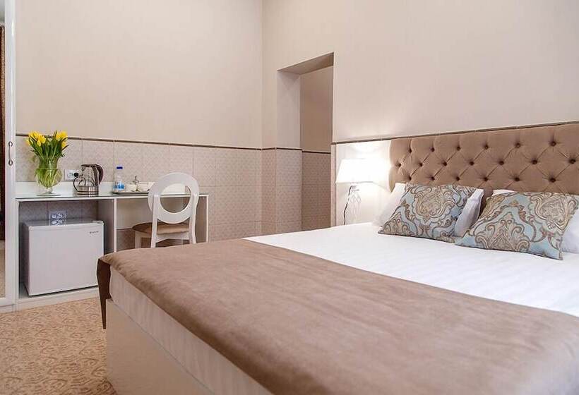 Номер Superior, Chekhov