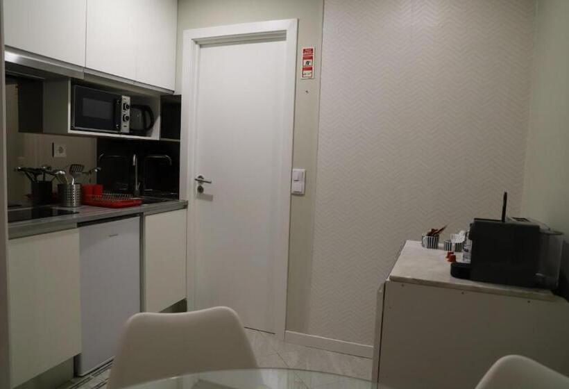 استودیوی استاندارد, Douro Prime Downtown