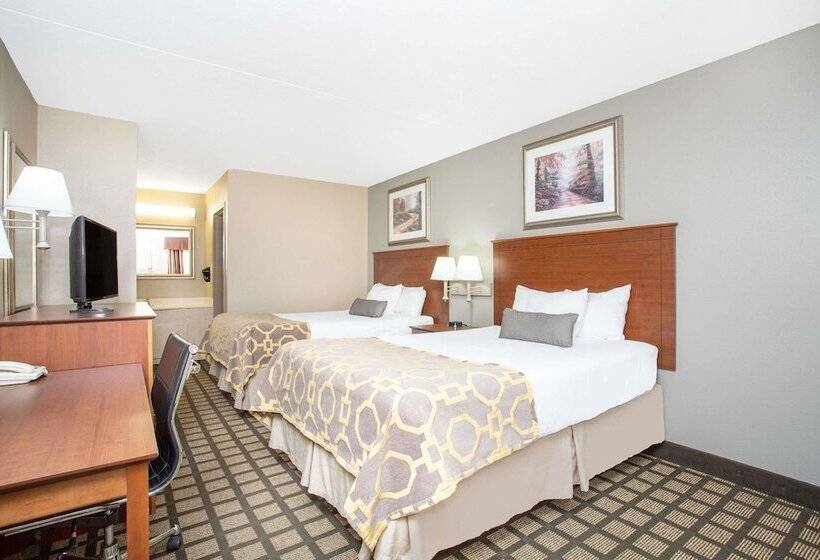 带2个双人床的标准工作室, Baymont By Wyndham Hays