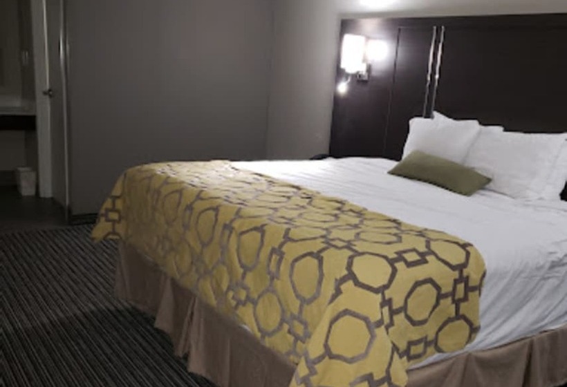 スイート, Baymont By Wyndham Topeka