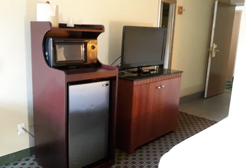 Номер Стандарт 2 Двуспальные Кровати, Baymont By Wyndham Williamsburg