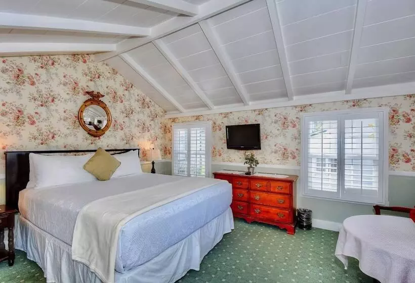 デラックスルーム, Carmel Green Lantern Inn