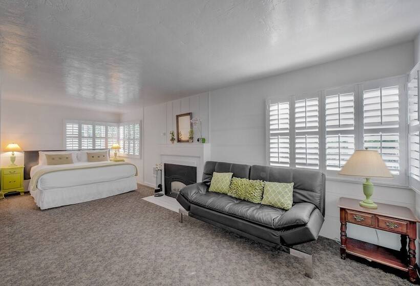 行政套房, Carmel Green Lantern Inn