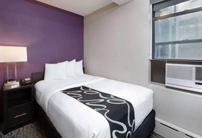 اتاق استاندارد با تخت دوبل, La Quinta By Wyndham New York City Central Park