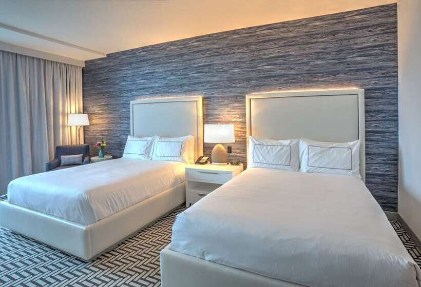 اتاق استاندارد با بالکن و چشمانداز دریا, Maren Fort Lauderdale Beach, Curio Collection By Hilton