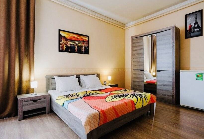 آپارتمان 2 خوابه, 21 Century