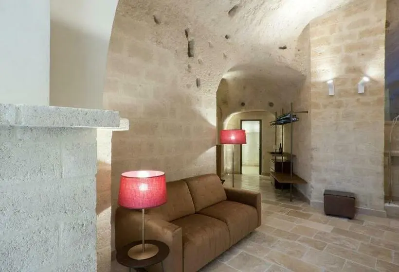 سوئیت با تخت بزرگ, Quarry Resort