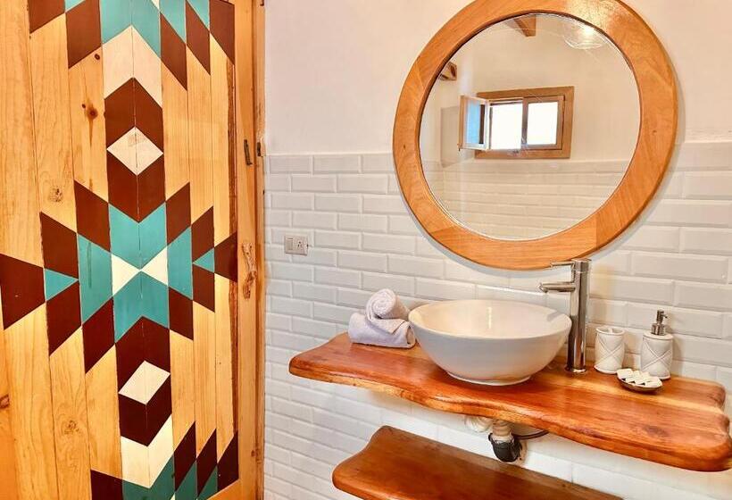 سوییت با چشمانداز استخر, Sababa Resort