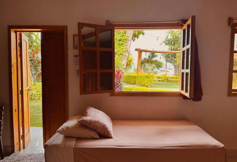 تختخواب در اتاق مشترک, Sababa Resort