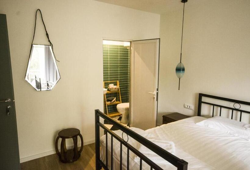 标准三人间, Vanilla Sky Boutique Hostel