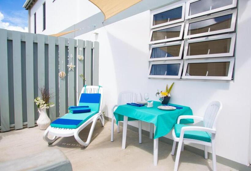 آپارتمان 1 خوابه با چشمانداز باغ, Bellevue Suites