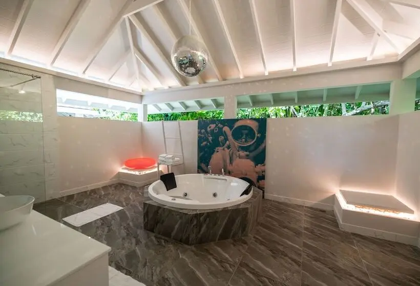 ویلای 2 خوابه, The Standard, Huruvalhi Maldives