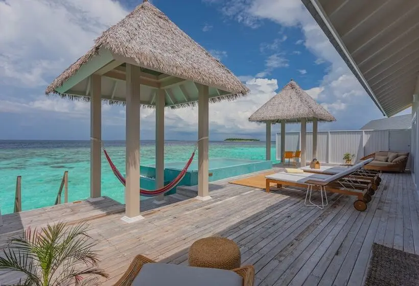 اتاق استاندارد, The Standard, Huruvalhi Maldives