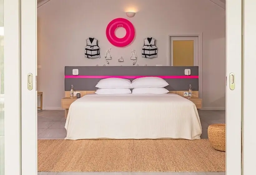 ویلای 1 خوابه, The Standard, Huruvalhi Maldives