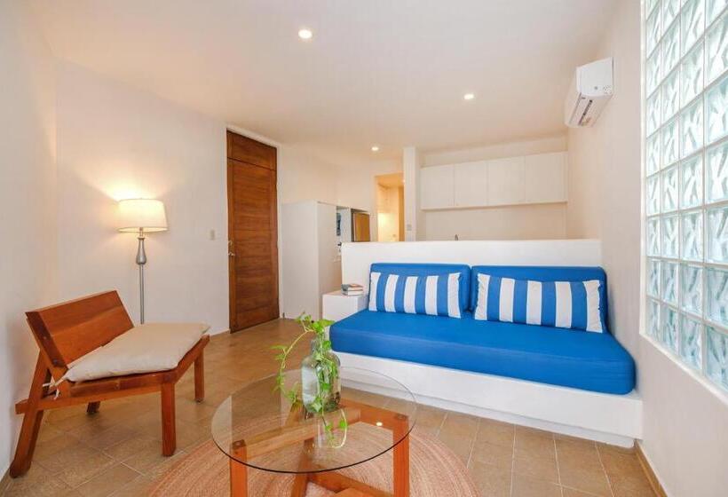 جناح مطلّ علي الحديقة, Suites Turquesa