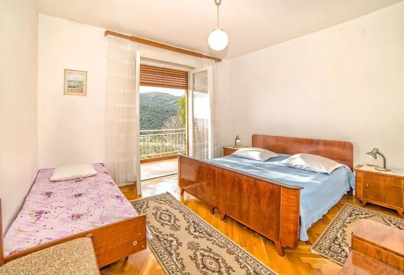 Huoneisto 1 Makuuhuone, Apartments Poljak