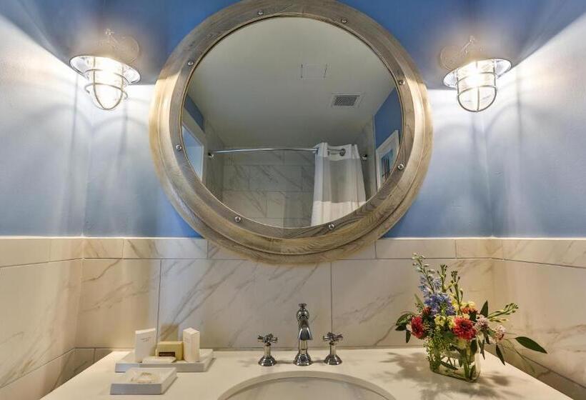 Номер Superior Кровать Кинг, Harborside At Charleston Harbor Resort And Marina