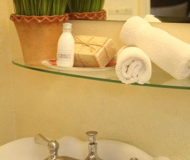 Номер Стандарт 2 Двуспальные Кровати, Hillwinds Inn   Blowing Rock
