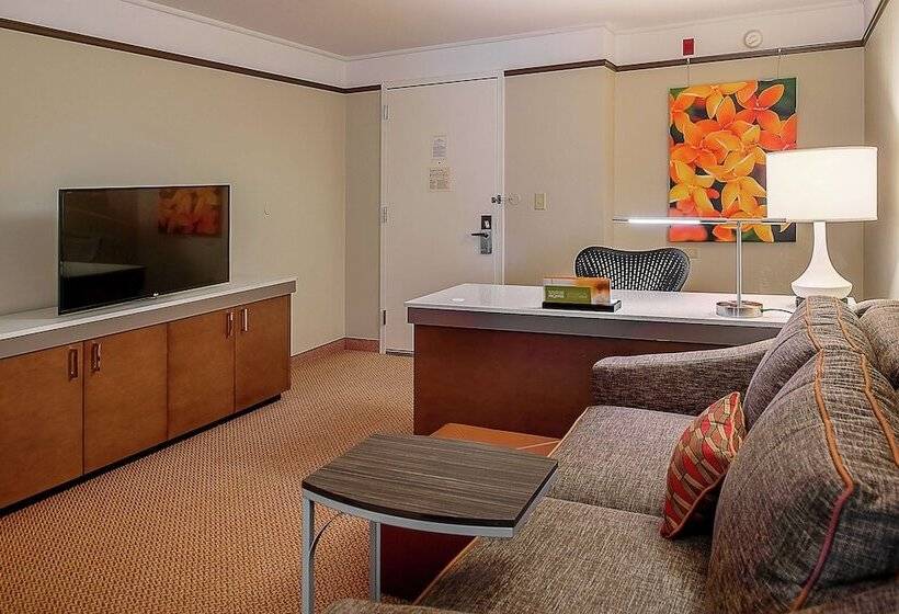 جناح جونيور, Hilton Garden Inn Chesterfield