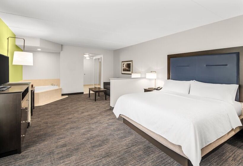 جناح, Holiday Inn Express & Suites Wilmington Newark, An Ihg