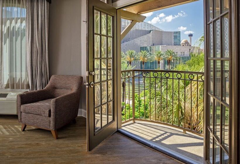 اتاق استاندارد با 2 تخت دوبل, Indigo San Antonio Riverwalk, An Ihg