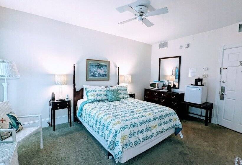 标准间, The Hewitt Wellington