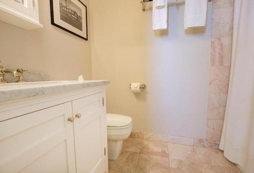 标准间带阳台, The Hewitt Wellington