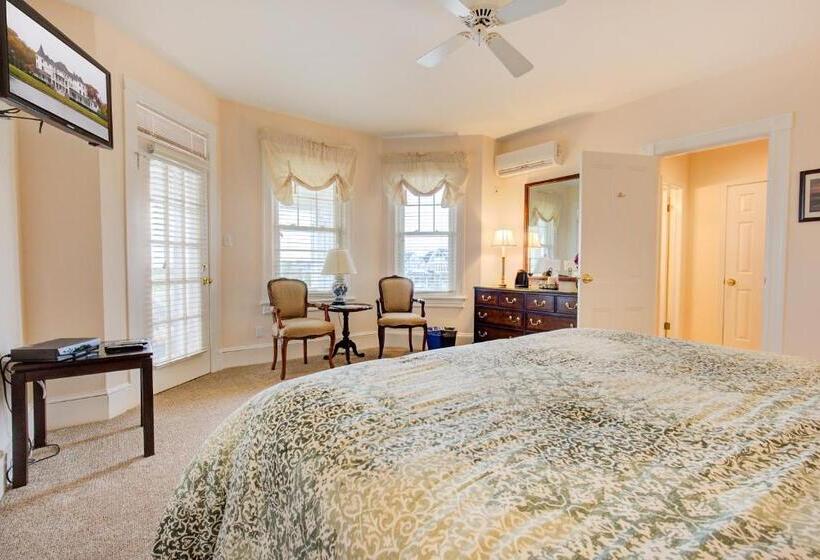 带大床的标准间, The Hewitt Wellington