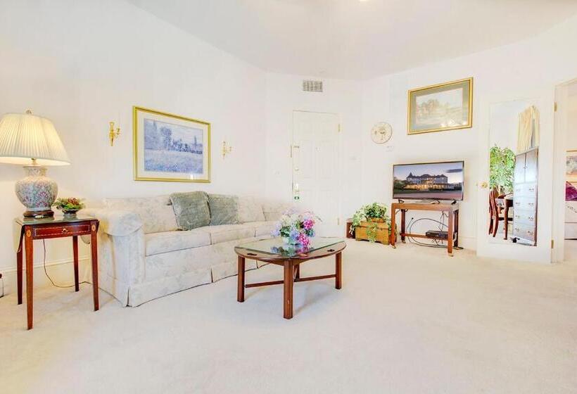 豪华套房, The Hewitt Wellington