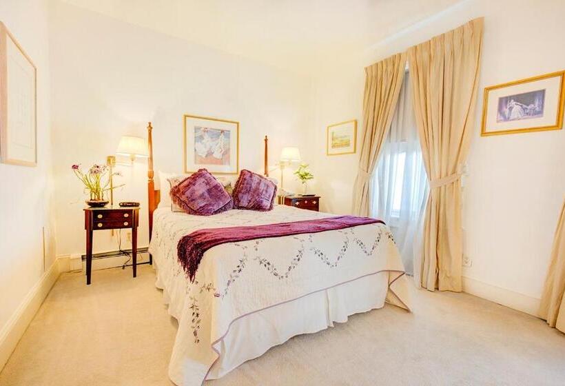 豪华套房, The Hewitt Wellington