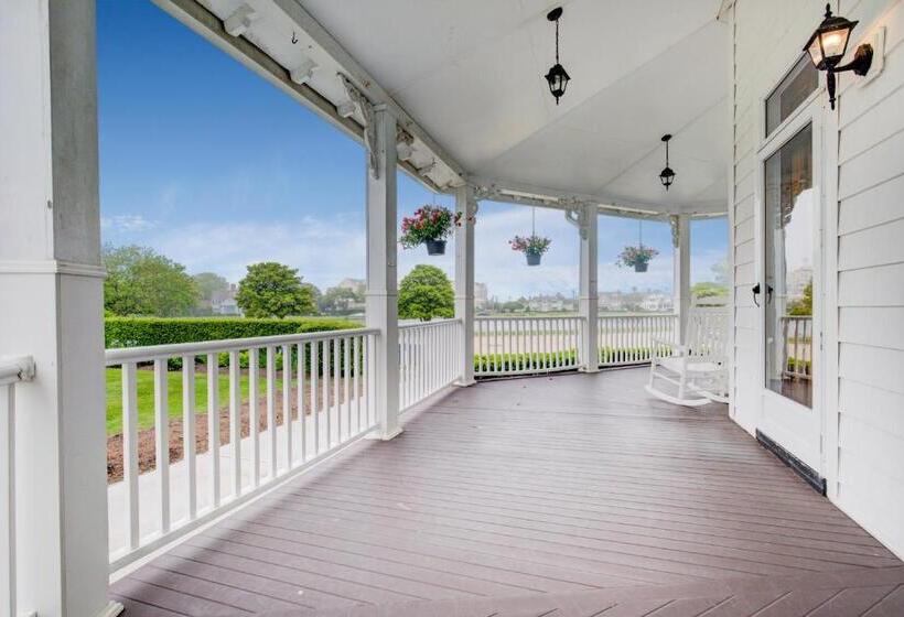 豪华房间, The Hewitt Wellington