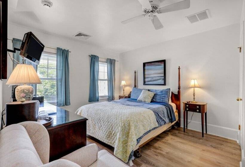 标准间, The Hewitt Wellington