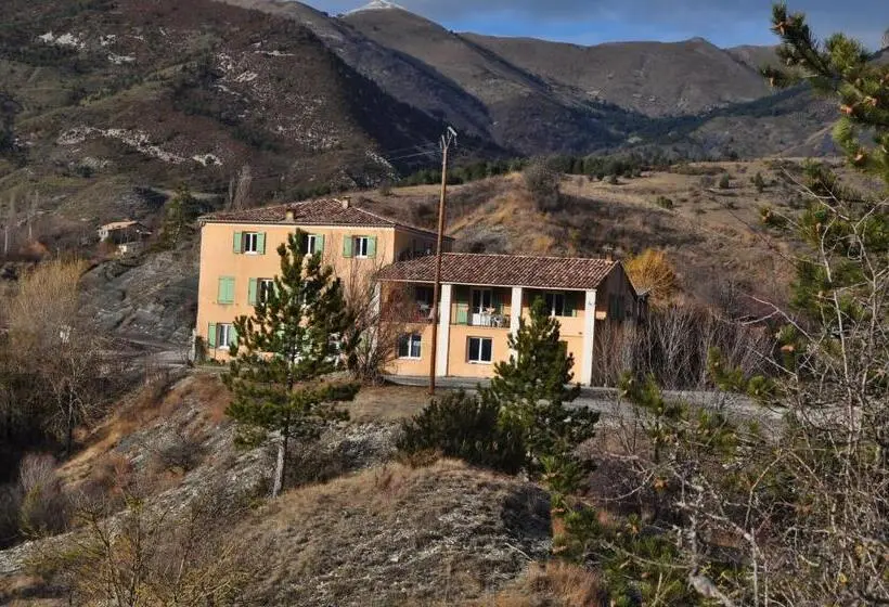 身障者適用スタンダードルーム, Gîte Des Robines
