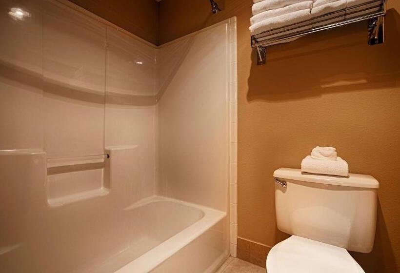 キングサイズベッドのスタンダードルーム, Best Western Plus Prairie Inn