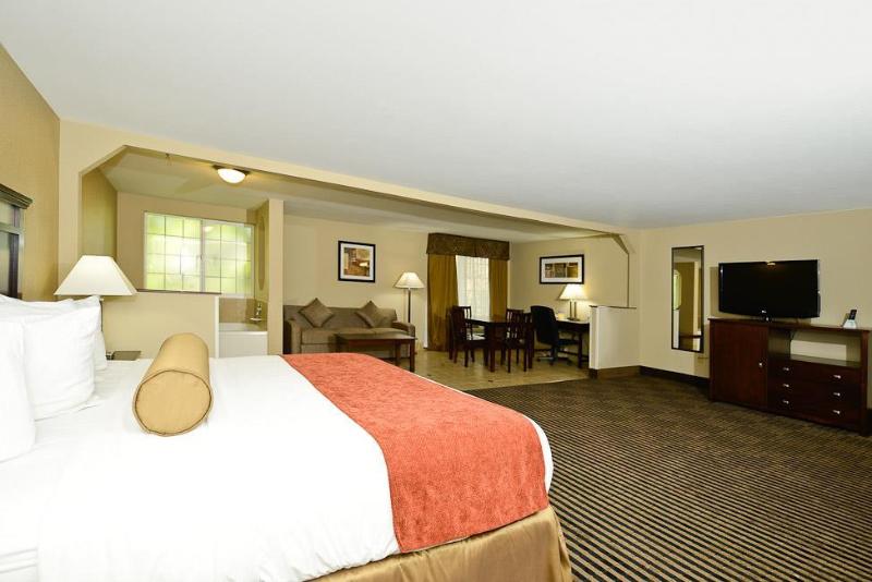 스위트 킹사이즈 침대, Best Western Plus Prairie Inn