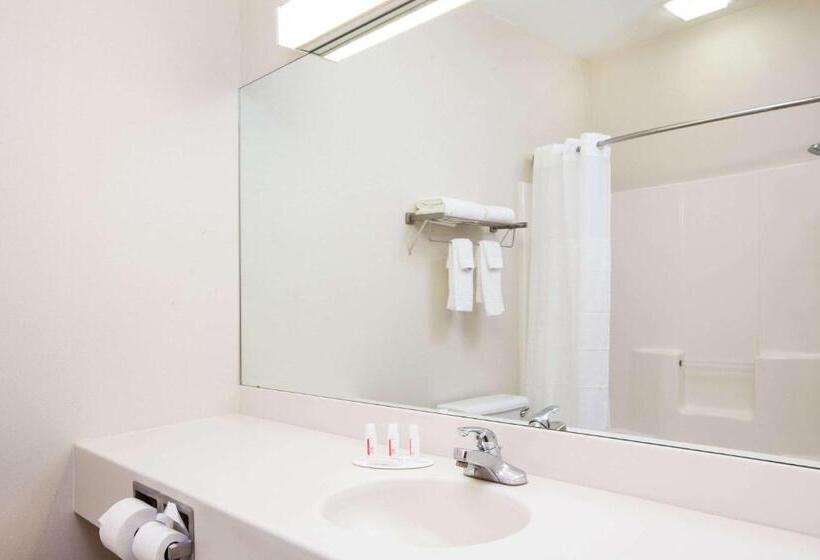 חדר סטנדרט, Days Inn By Wyndham Brewerton/ Syracuse Near Oneida Lake