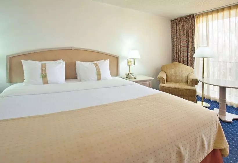 キングサイズベッドのスタンダードルーム, Holiday Inn Canyon De Chelly Chinle, An Ihg