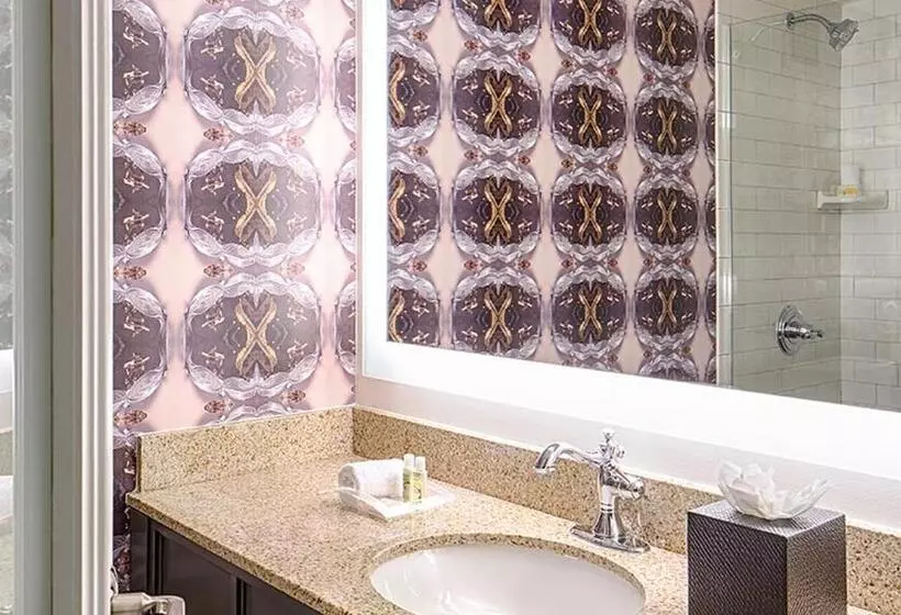デラックスルーム, Holiday Inn Hotel French Quarter Chateau Lemoyne, An Ihg
