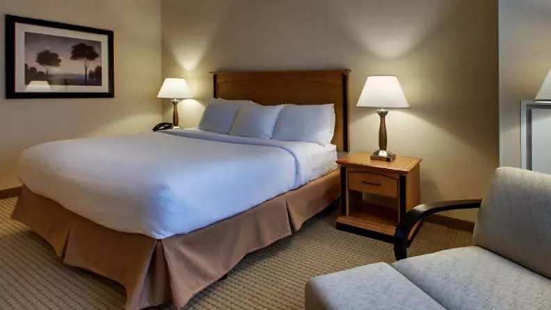 اتاق لوکس با تخت بزرگ, Hollywood Casino Bangor