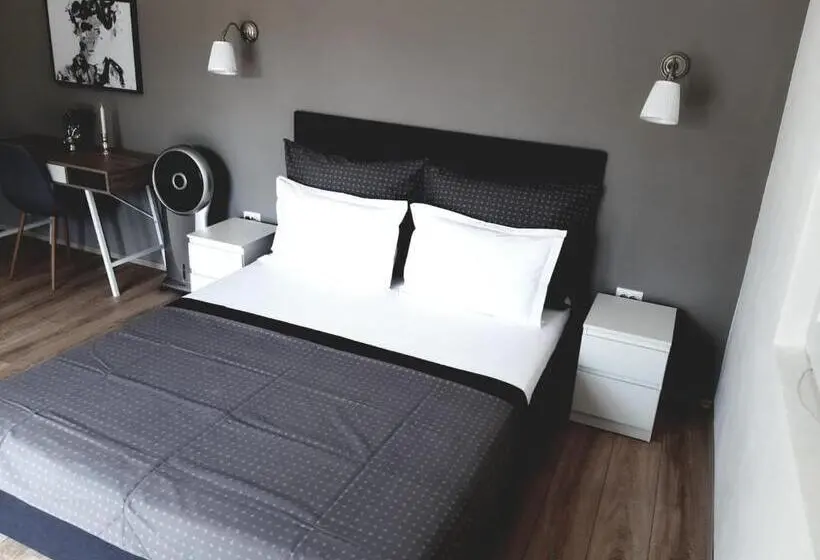バルコニー付きデラックスルーム, Mediteran Hvar   Modern Rooms And Restaurant, B&b