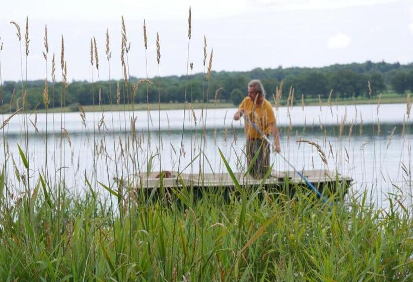 Chambre Familiale Vue Jardin, La Tribu De Lavaud