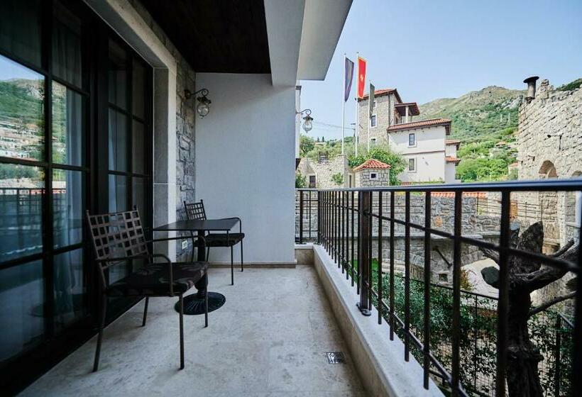 اتاق لوکس با بالکن, Stara čaršija Hotel & Spa