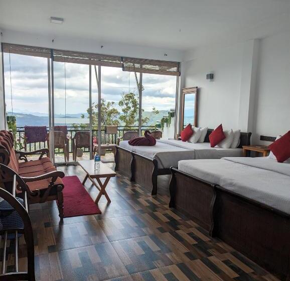 غرفة عائلية مطلّة علي الجبل, Nilowin Glenanore Guesthouse