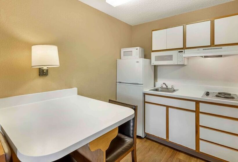 Люкс, Extended Stay America Suites  Denver  Tech Center South  Inverness