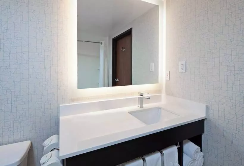 اتاق استاندارد, Holiday Inn Express & Suites Oakland   Airport, An Ihg