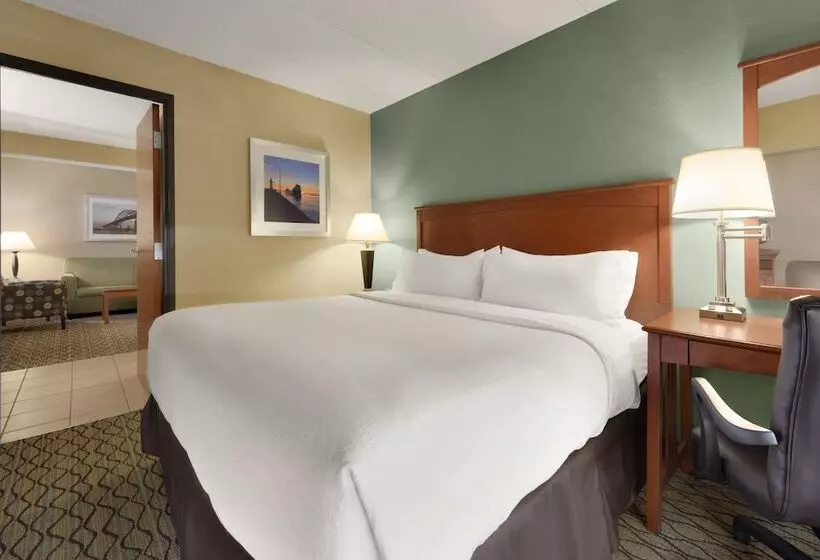 スイート, Holiday Inn & Suites Duluth Downtown, An Ihg