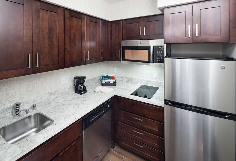 סוויטת 2 חדרי שינה, Homewood Suites By Hilton Seattle Tacoma Airport/tukwila